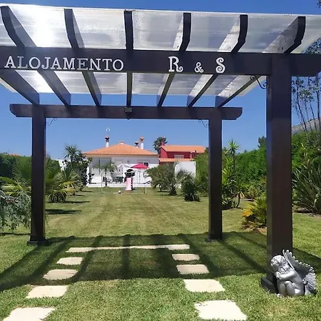 Holiday home Alojamento Renato&santiago *