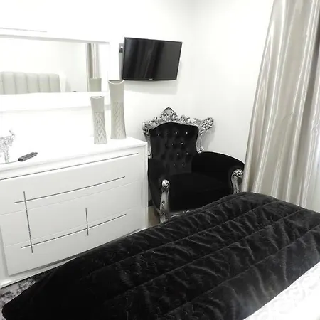 Holiday home Alojamento Renato&santiago
